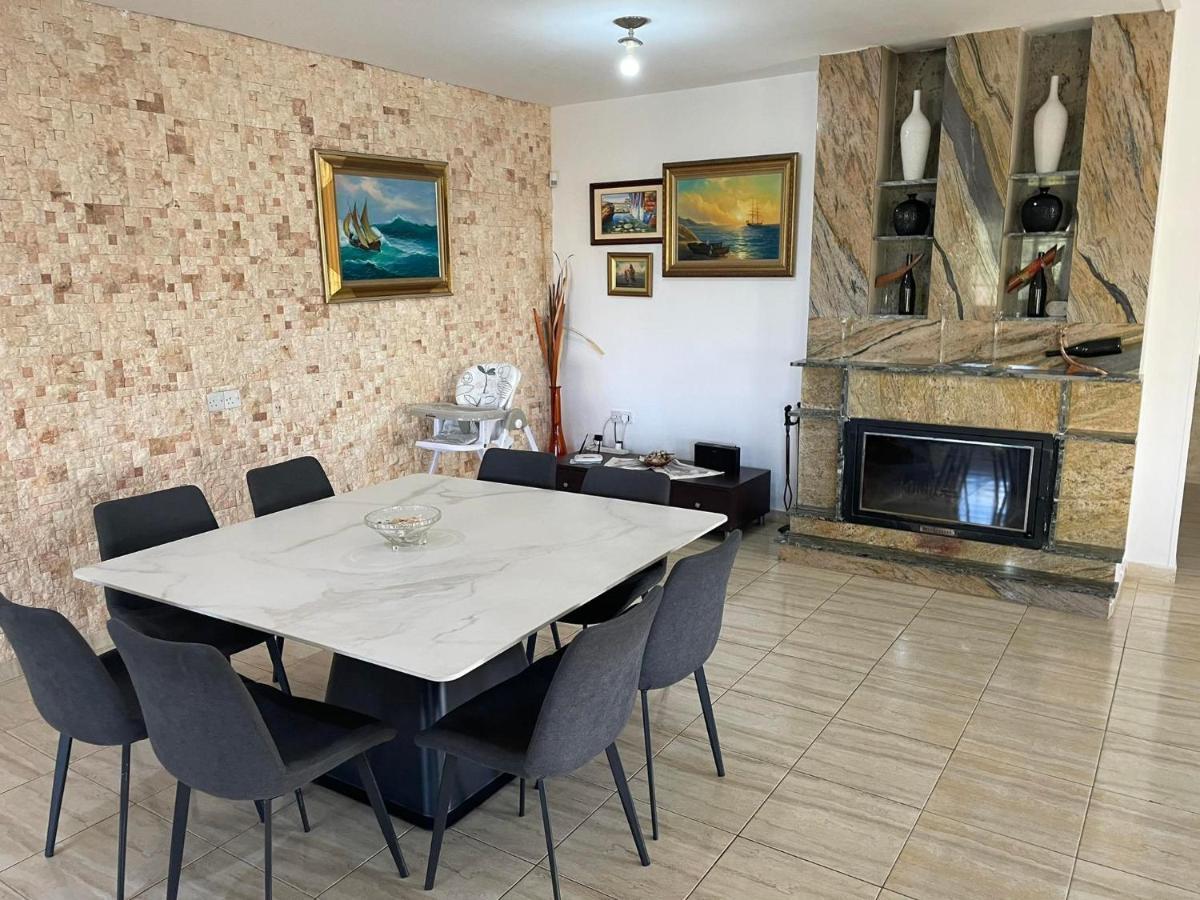 Villa Ocean Stones 1Km From Main Coral Bay Beach ペイヤ エクステリア 写真